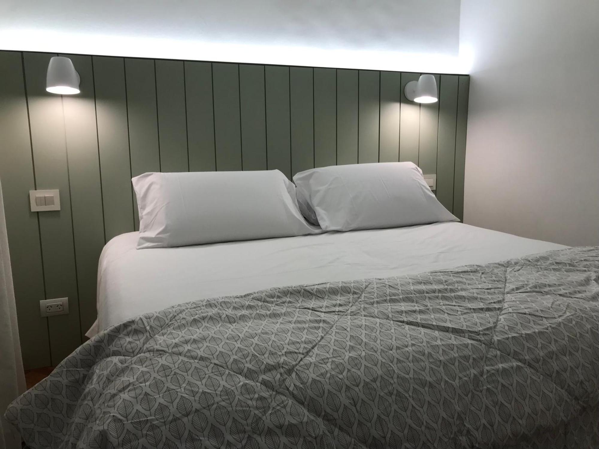Fabulous And Quiet Apartment+Balcony In Barrio Norte. Your Easy Access To Buenos Aires! エクステリア 写真