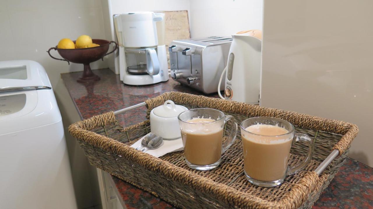 Fabulous And Quiet Apartment+Balcony In Barrio Norte. Your Easy Access To Buenos Aires! エクステリア 写真