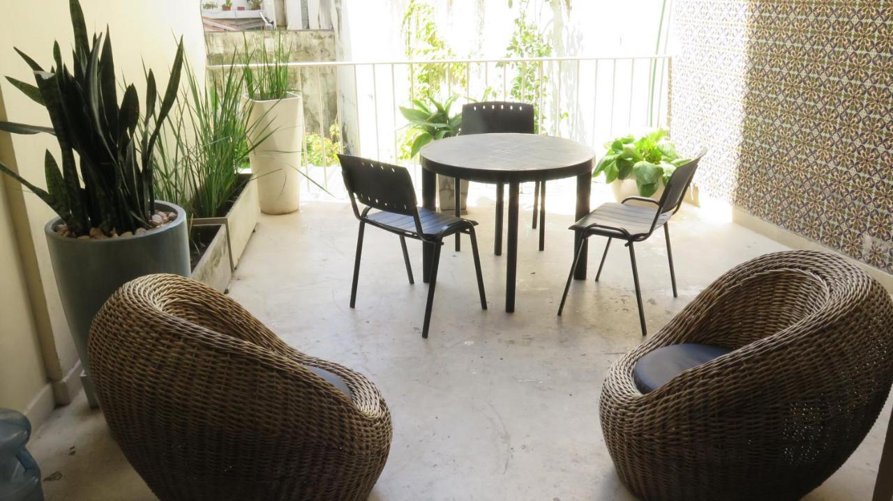 Fabulous And Quiet Apartment+Balcony In Barrio Norte. Your Easy Access To Buenos Aires! エクステリア 写真