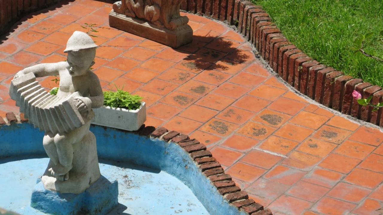 Fabulous And Quiet Apartment+Balcony In Barrio Norte. Your Easy Access To Buenos Aires! エクステリア 写真