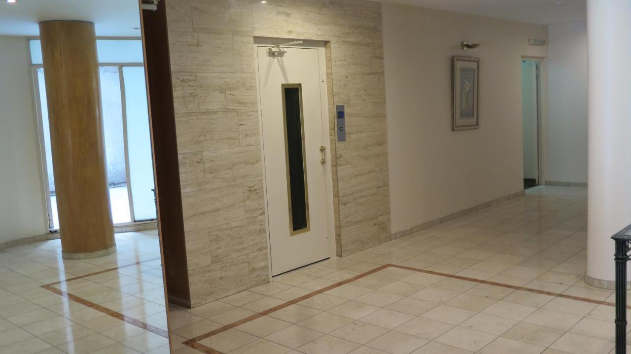 Fabulous And Quiet Apartment+Balcony In Barrio Norte. Your Easy Access To Buenos Aires! エクステリア 写真